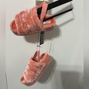 NEW SANDALS EMMA NEW YORK size 8